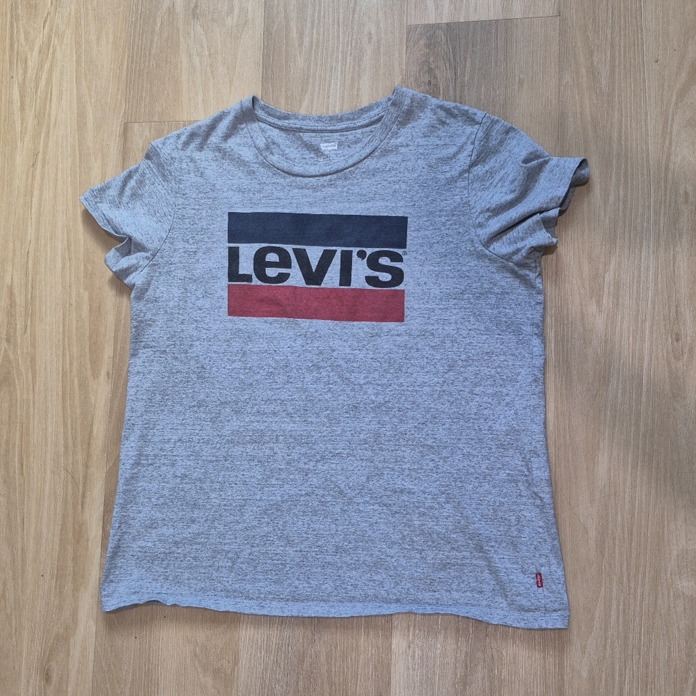 Levi's Gray Tee with Red and Black Logo